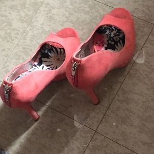 Madden Girl suede high heel with open toe- coral